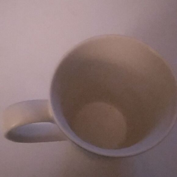 2011 Starbuck Winter Mug - Picture 3 of 4